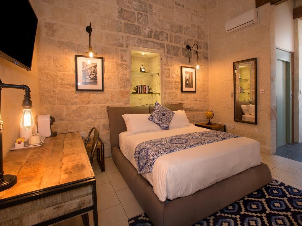 Julesy'S Bnb Cospicua Exterior foto