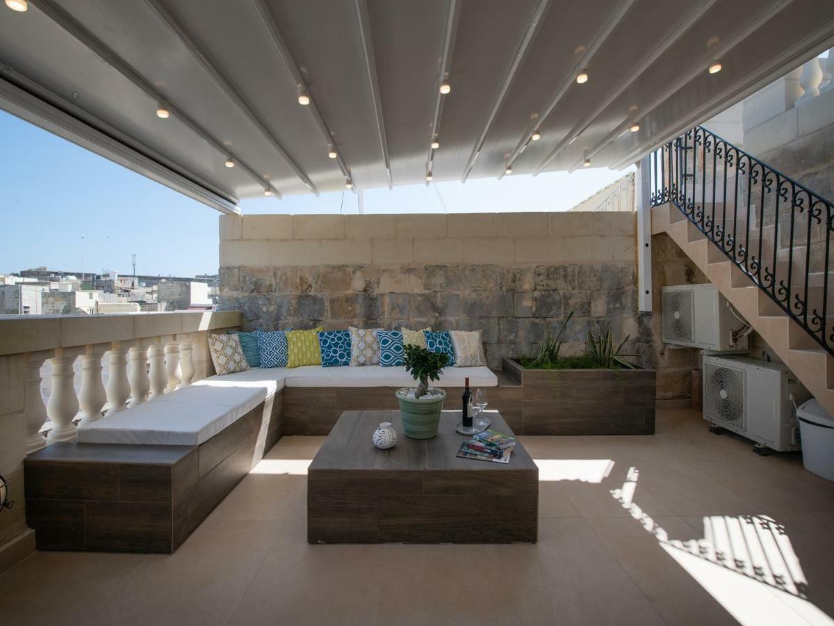 Julesy'S Bnb Cospicua Exterior foto